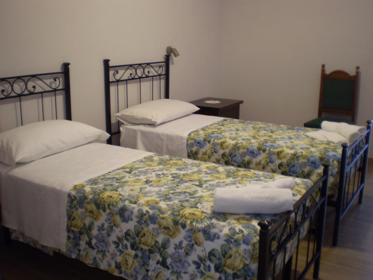 Agriturismo Casale Sera Fontana Liri Luaran gambar