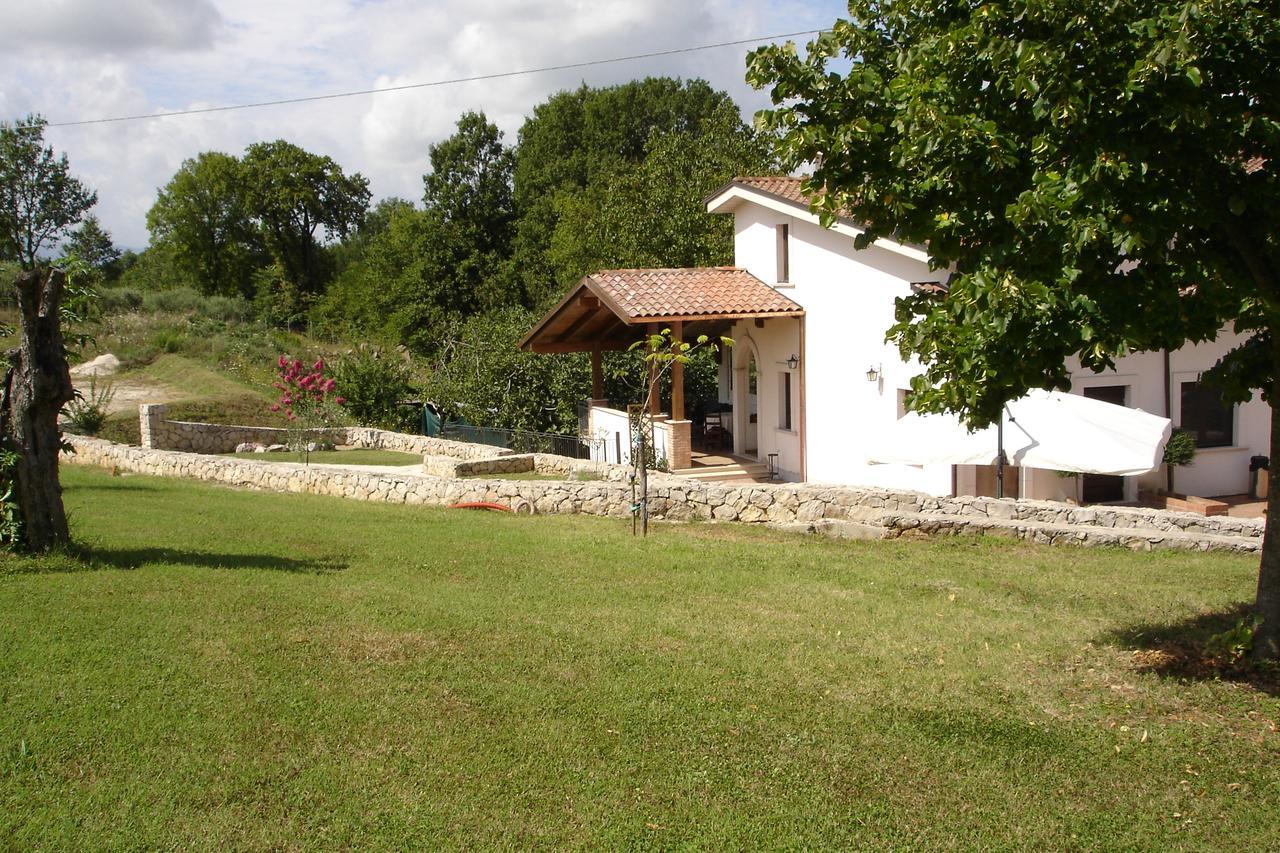 Agriturismo Casale Sera Fontana Liri Luaran gambar